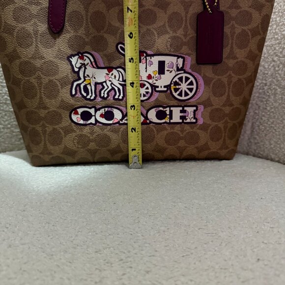 Coach Fiona Zip Tote Bag in Signature Canvas with Horse and Carriage Print - Picture 11 of 11
